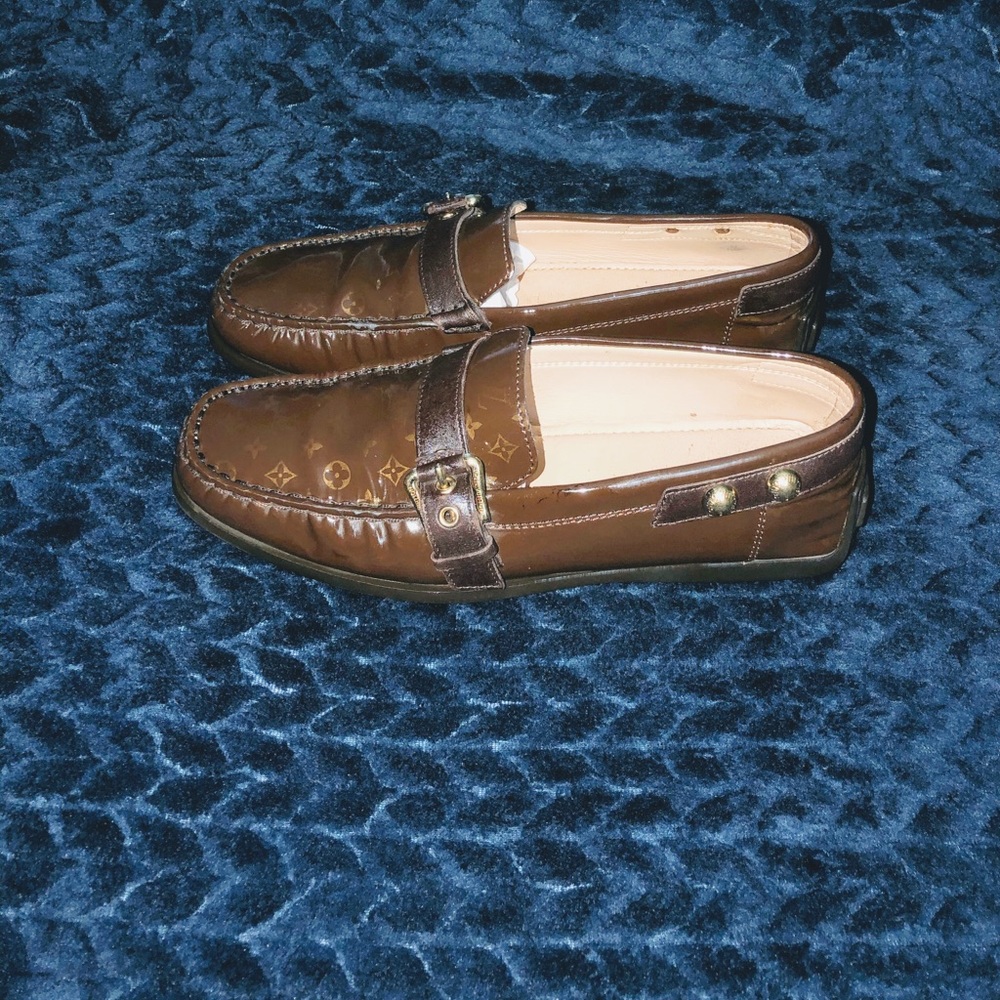 🔥🔥LOUIS VUITTON🔥🔥PATENT LEATHER LOAFERS🔥🔥 - Picture 5 of 14